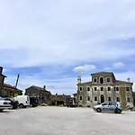 Noemi2 By Interhome Διαμέρισμα Πόρετς