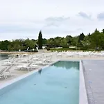 Noemi2 By Interhome Διαμέρισμα