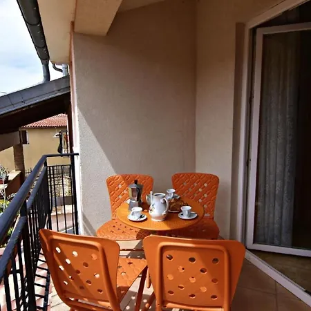 Apartment Noemi2 By Interhome